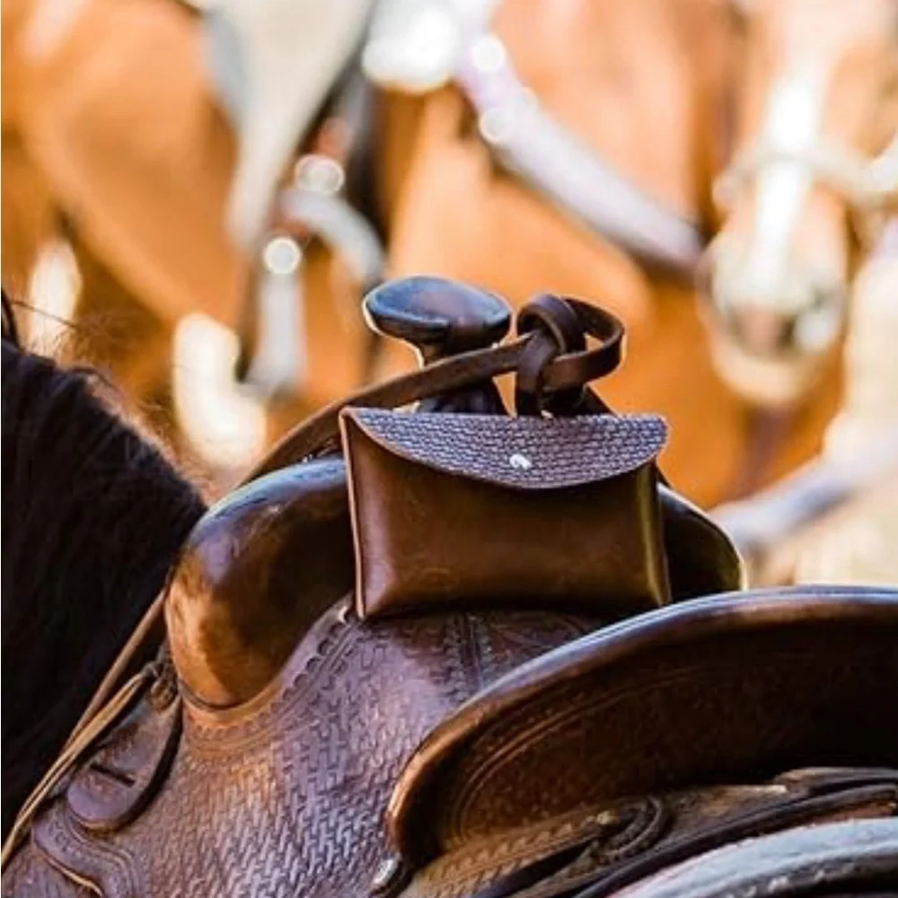 Saddle Pommel Bag- Wallet and Phone Holder - Starkenburg Company